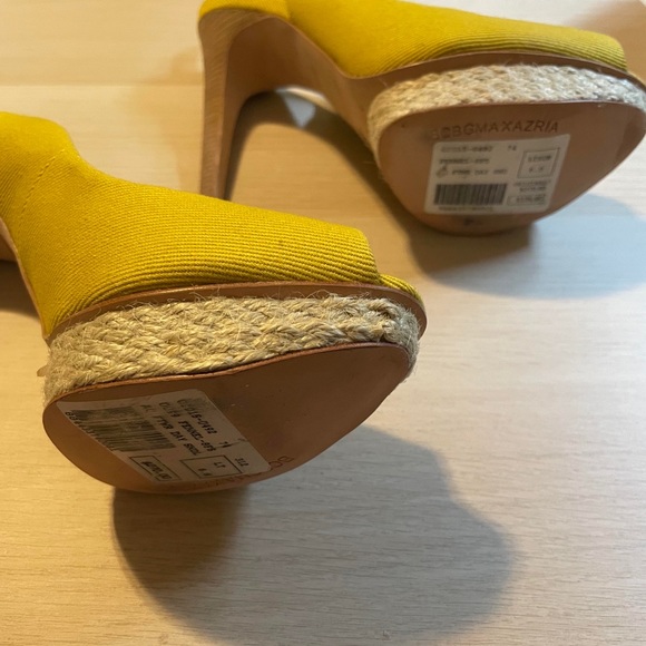 BCBG - Picture 1 of 4